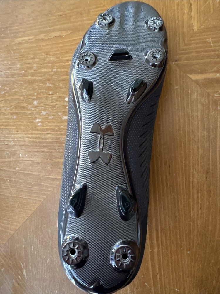 11 Under Armour Soccer Replacement Studs Plastic with Metal Tips from Shadow Pro