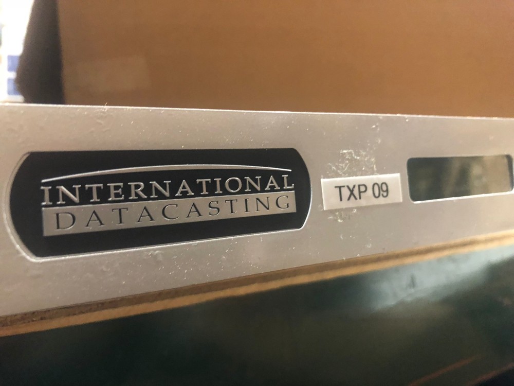 One International Datacasting SuperFlex DVB-S DVB-S2 Receiver SFX3101R