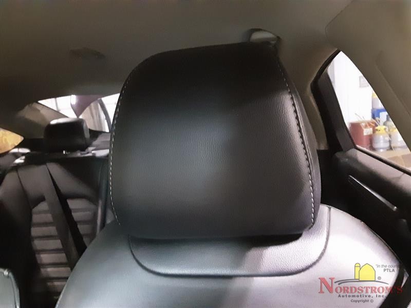 2017 Ford Fusion Driver Front Headrest Only Black Leather
