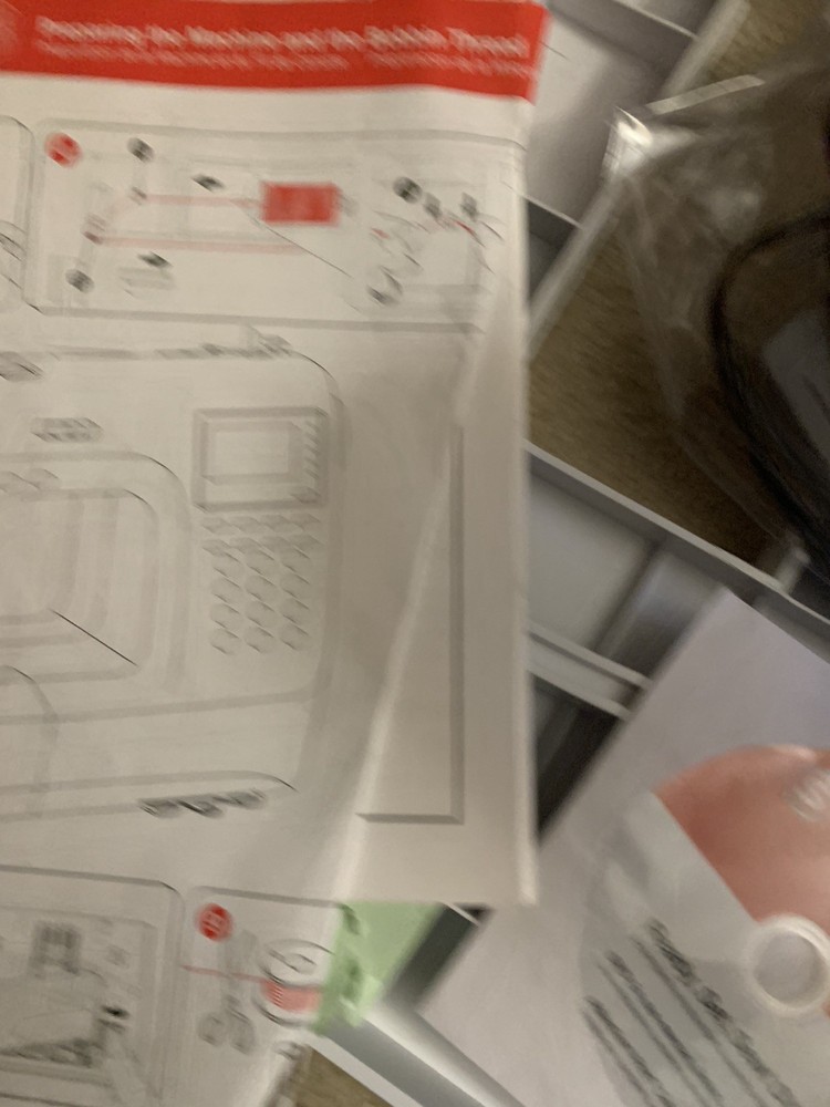 Singer Superb 2010 Computerized Programmable Sewing Machine W/ Pedal - WORKING