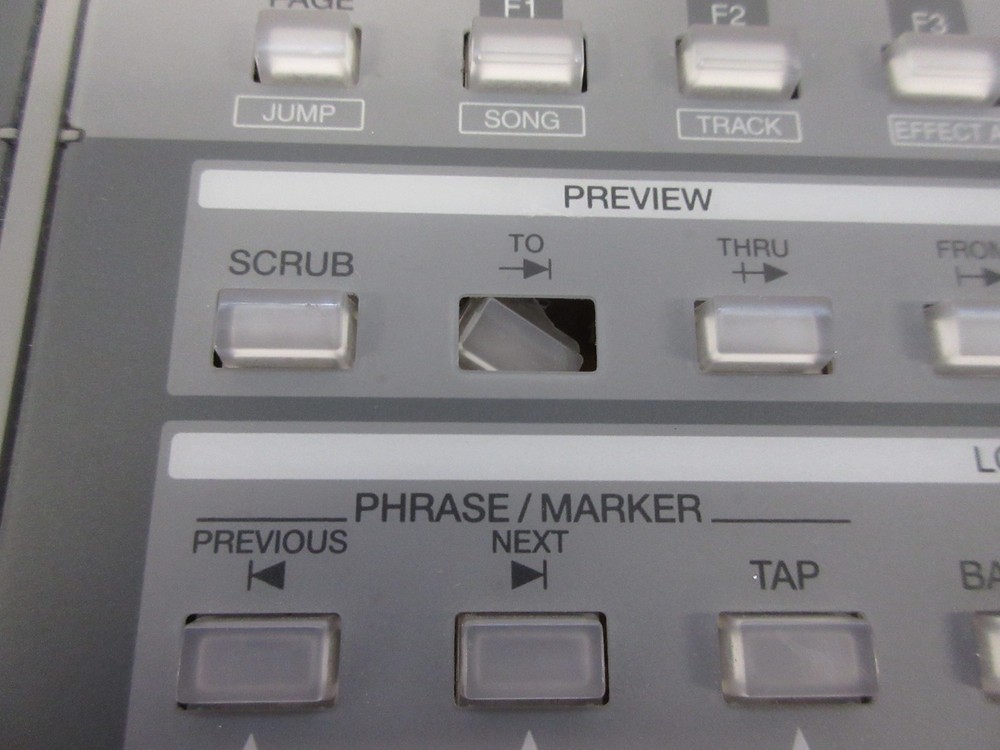 Roland VS-1680 Digital Studio Workstation - Gray