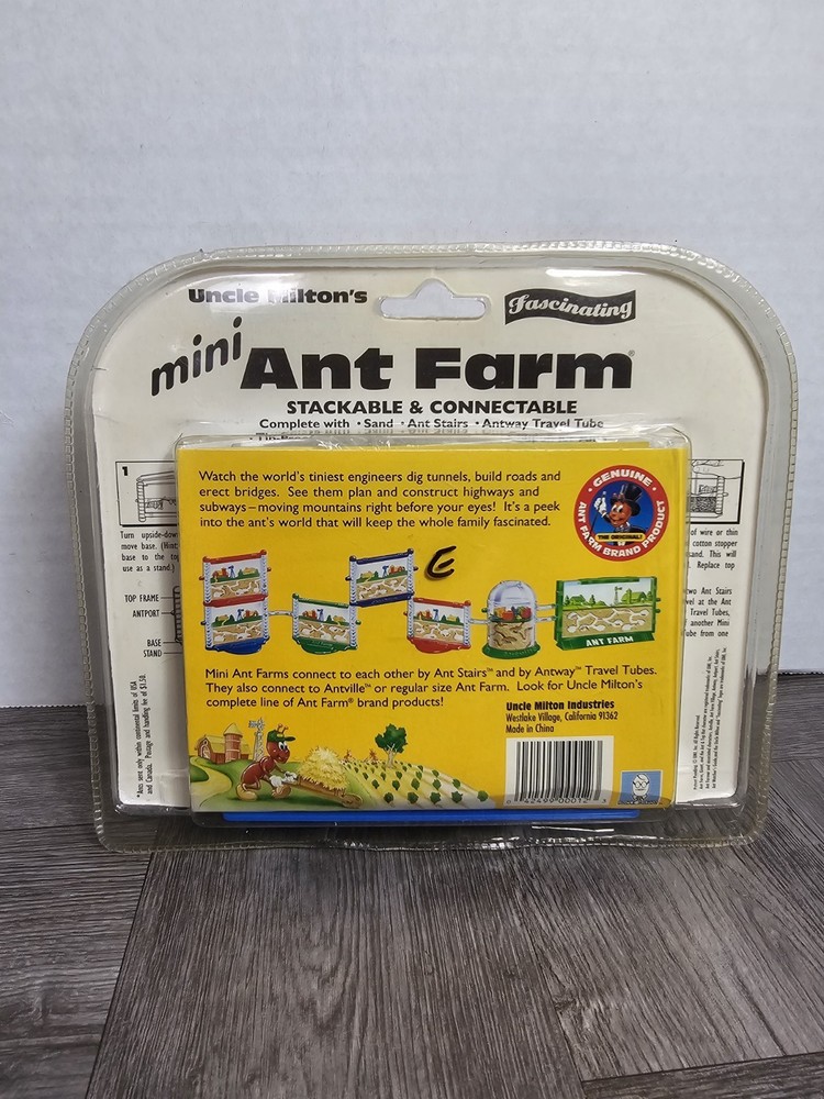 Uncle Milton's Mini Ant Farm Red Stackable & Connectable New Sealed Ages 6+