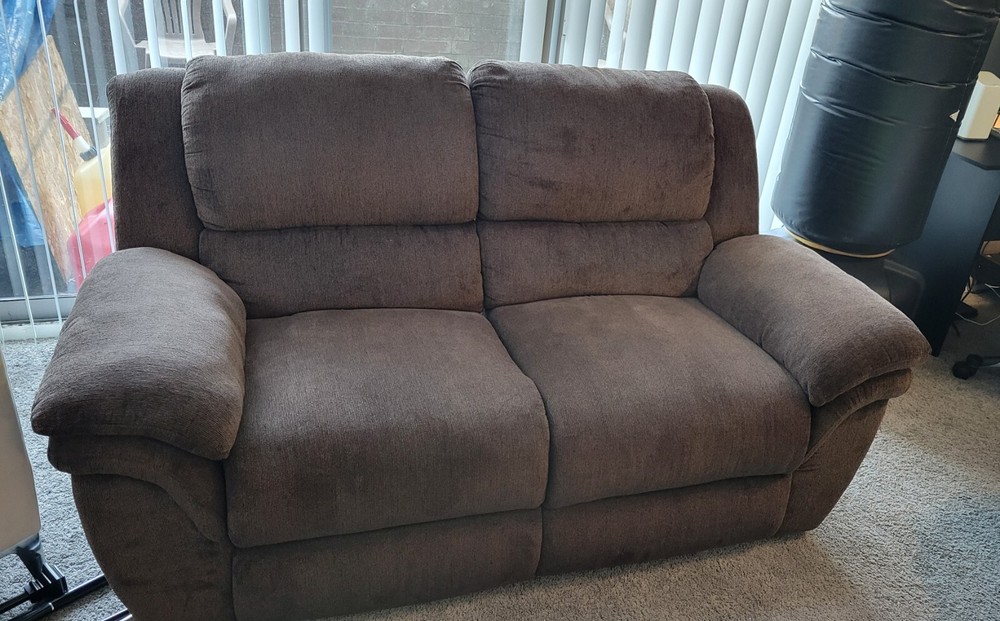 Moving Sale : Everything Must Go