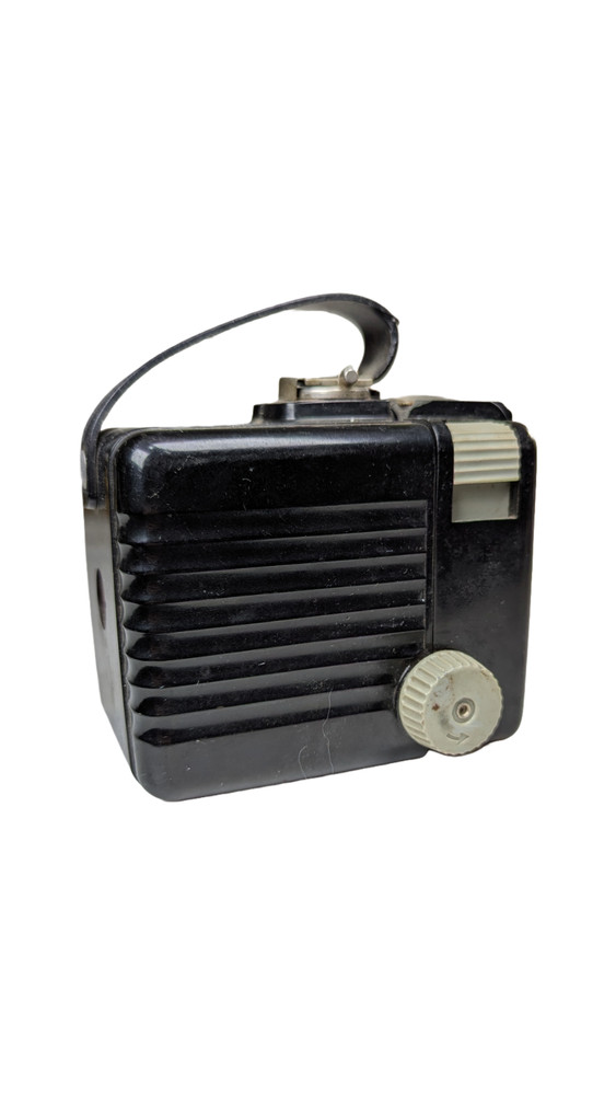 1952 Kodak Brownie Hawkeye Flash Bakelite Box Camera - YSRA Date Code, Untested
