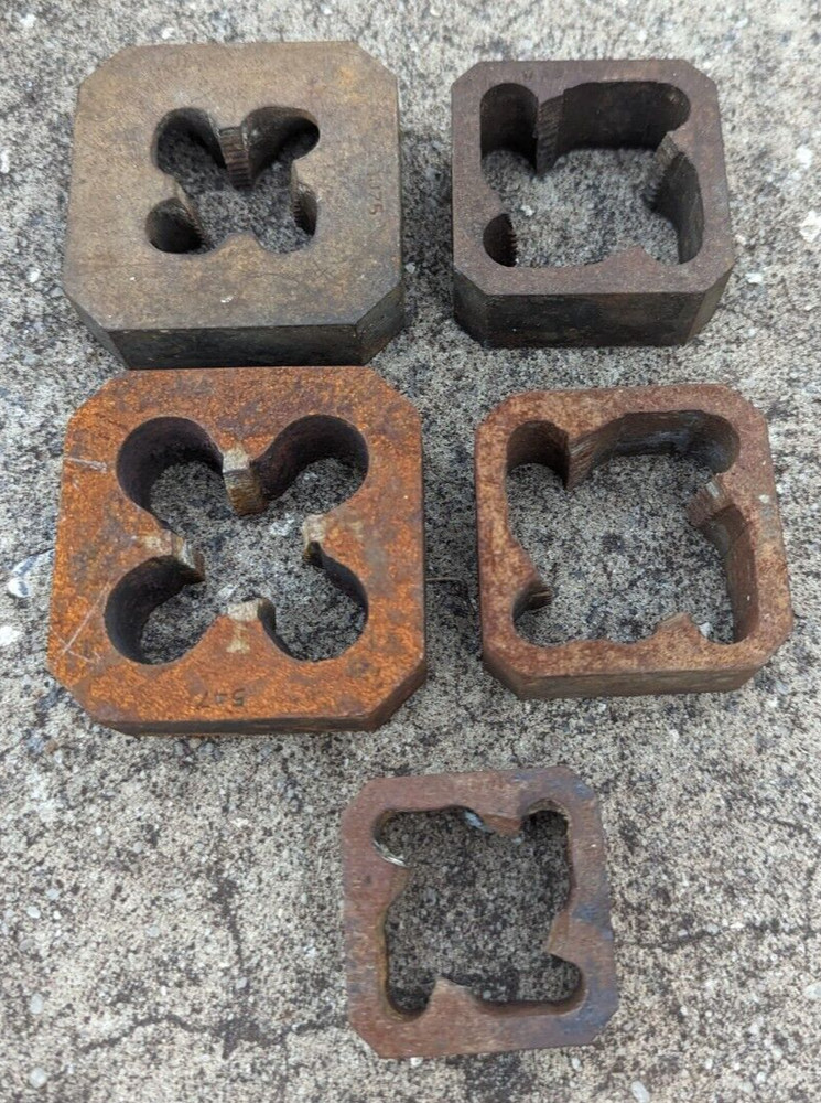 Vintage Square Die Pipe Threader With Threading Tool & Guides Assorted Lot As is