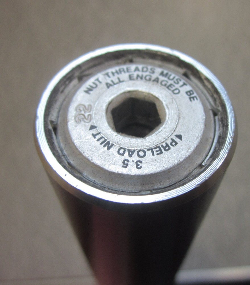 Hsin Lung 27.2 shock seat post silver NOS