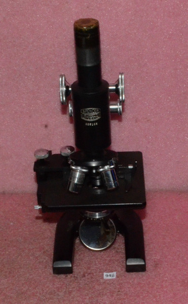 Vintage Spencer Microscope 225105.