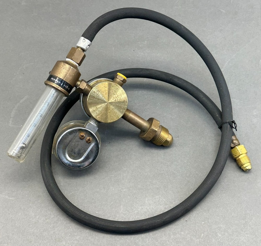 Norstar heavy-duty flowmeter regulator