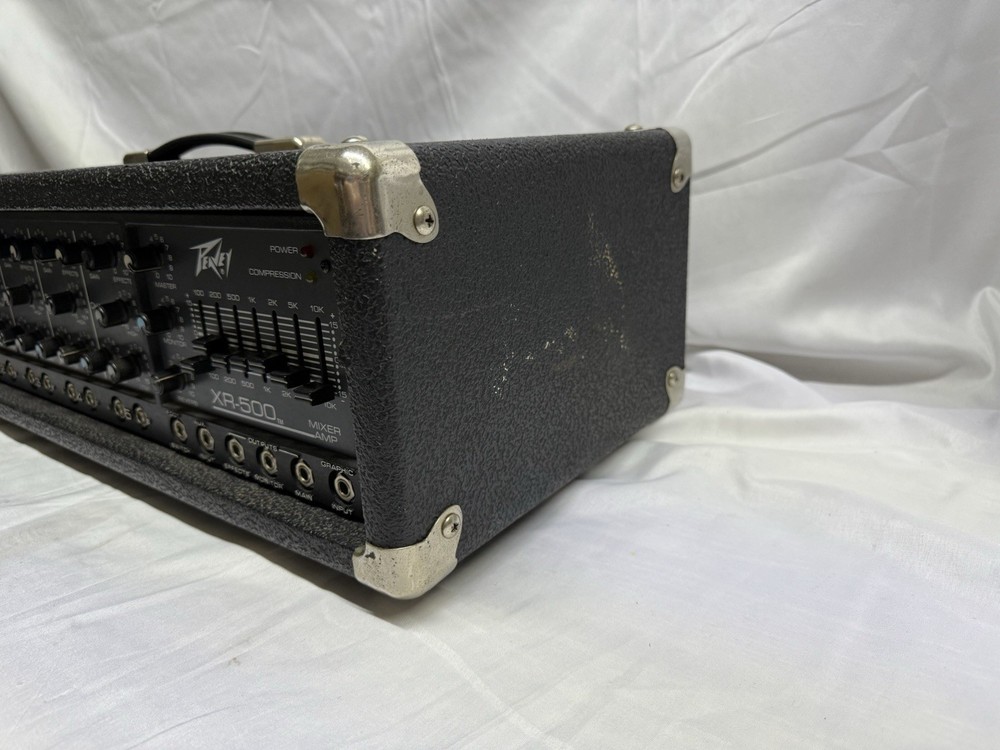 Peavey XR-500 powered mixer amplifier