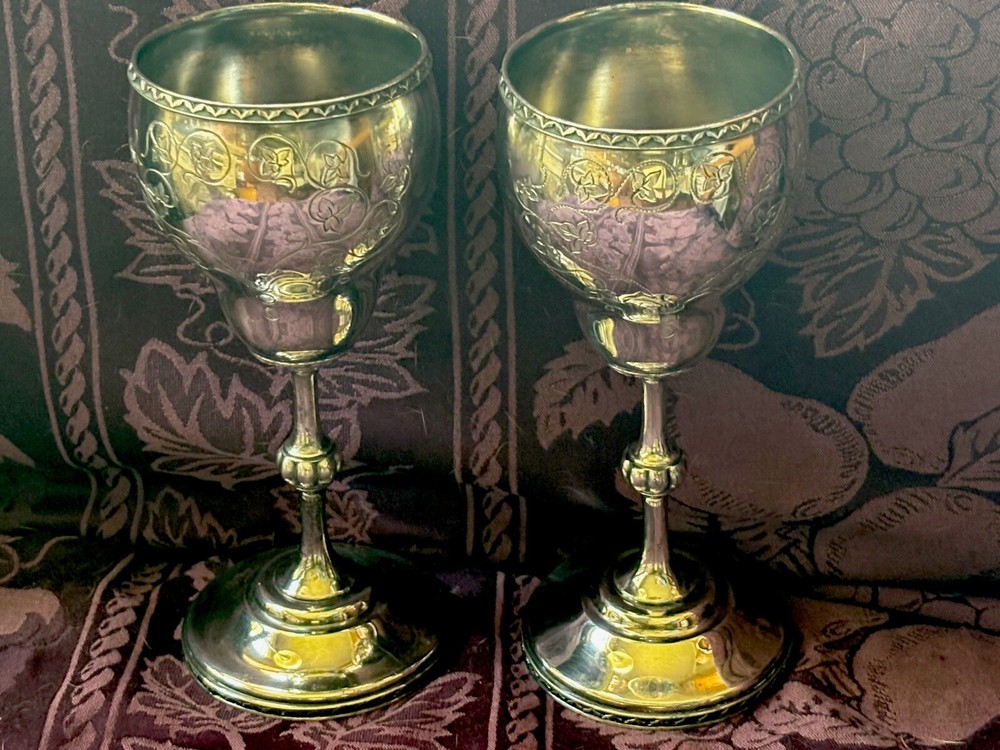 Pr Wilcox Silver Plate Victorian Goblets Ivy