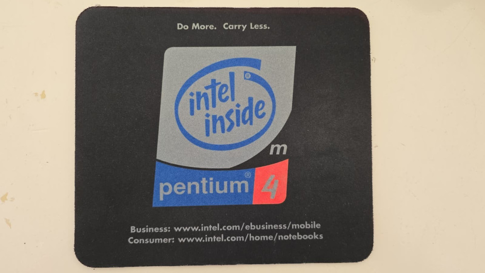 Intel Pentium 4 Mouse Pad  Black  8" x 7 "