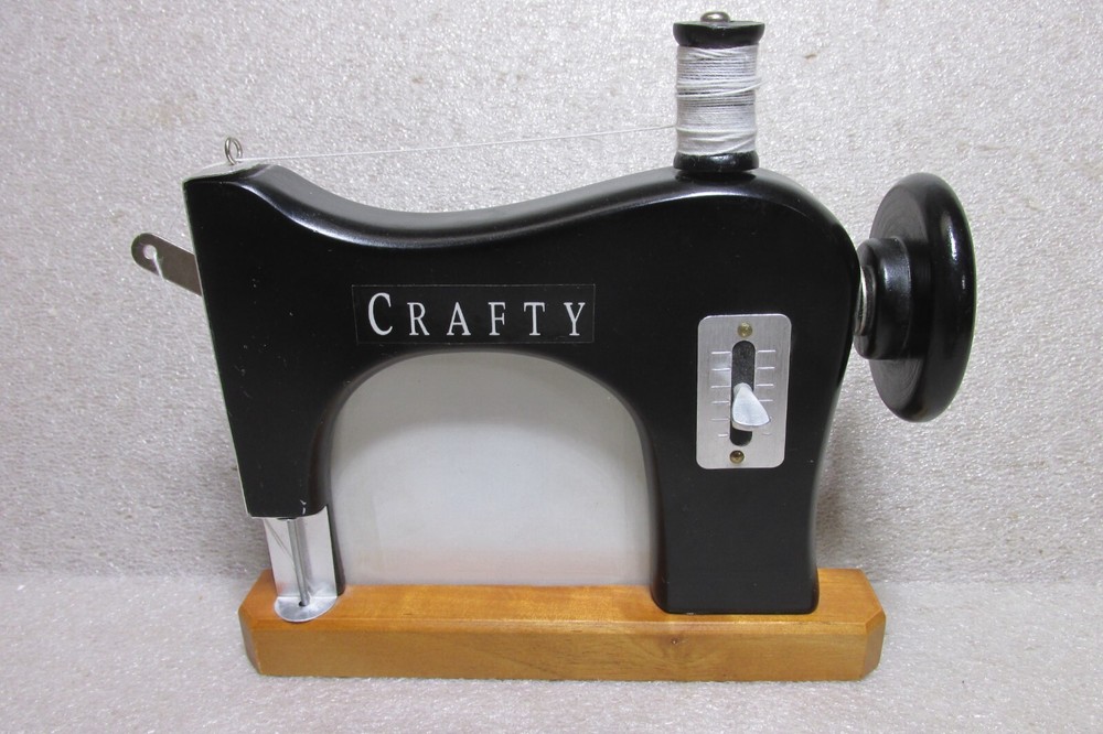 "CRAFTY" SEWING MACHINE SHAPED DESK-TOP PICTURE FRAME