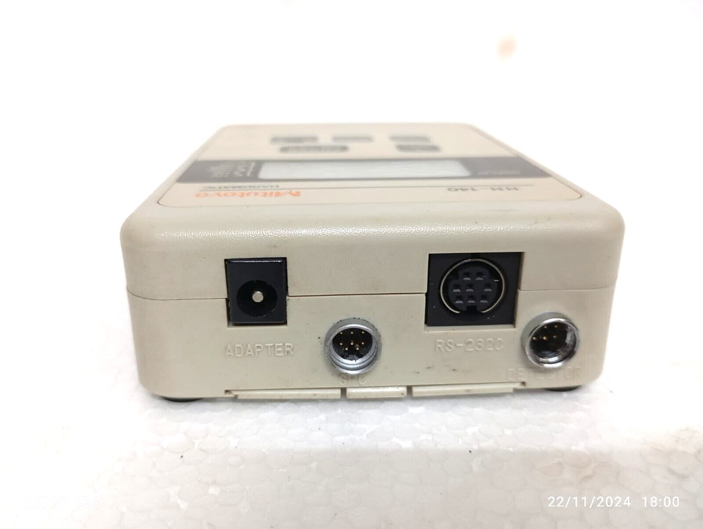 Mitutoyo HH-140 hardness testing unit
