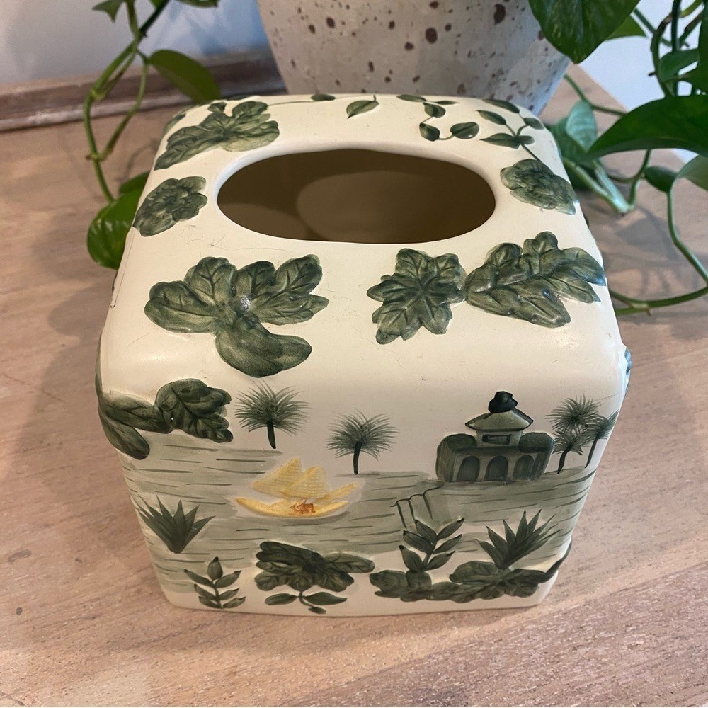 Tropical Beach Green Tissue Box