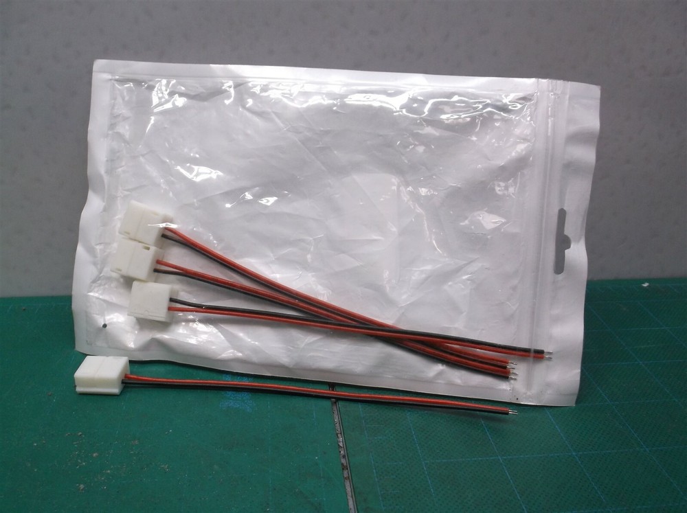 2-Pin LED strip Connector