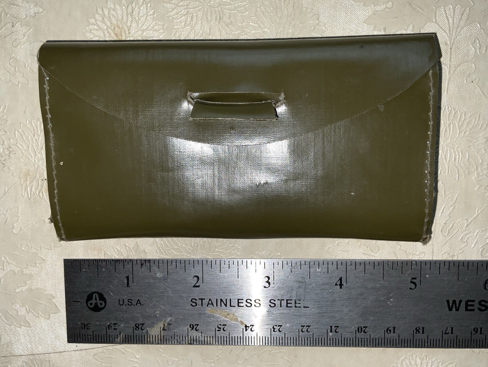 Vntg WW2 U.S. Army Sewing Kit Pouch U.S. Military Soldier Sewing Kit Buttons +