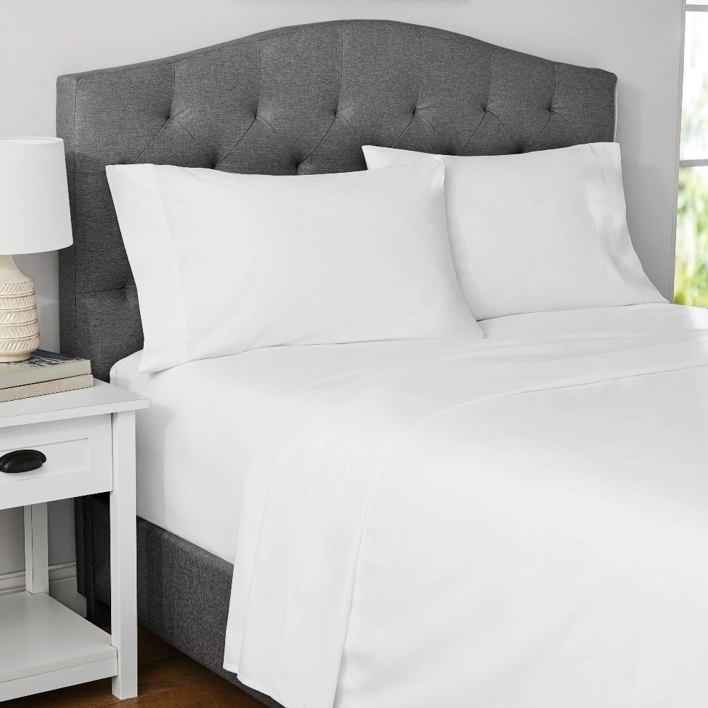 White Cotton Blend Percale Pillowcase Set Standard Queen Size 2-Piece 300 Thread