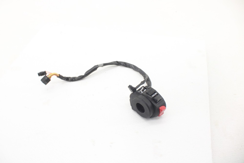 11-25 Suzuki Gsxr600 Right Control Switch Pack