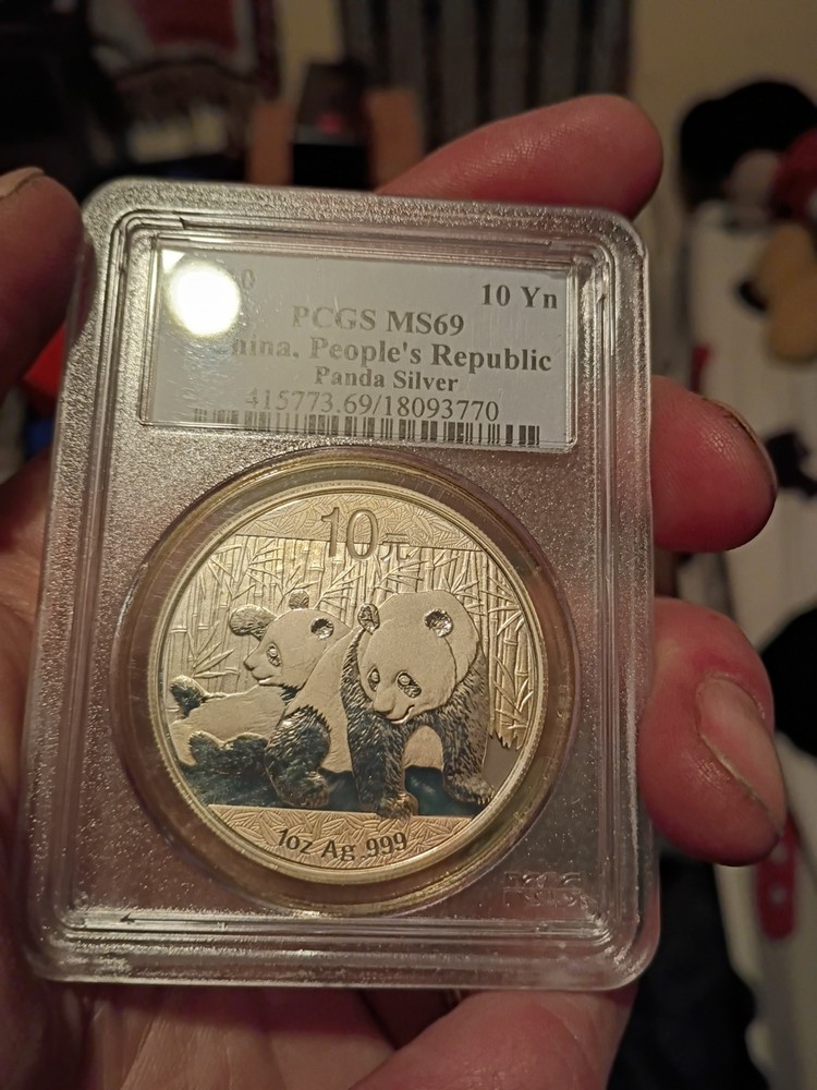 2010 10 YN