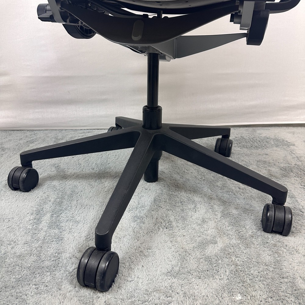 Steelcase Think Task Chair with 4D Adjustable Arms