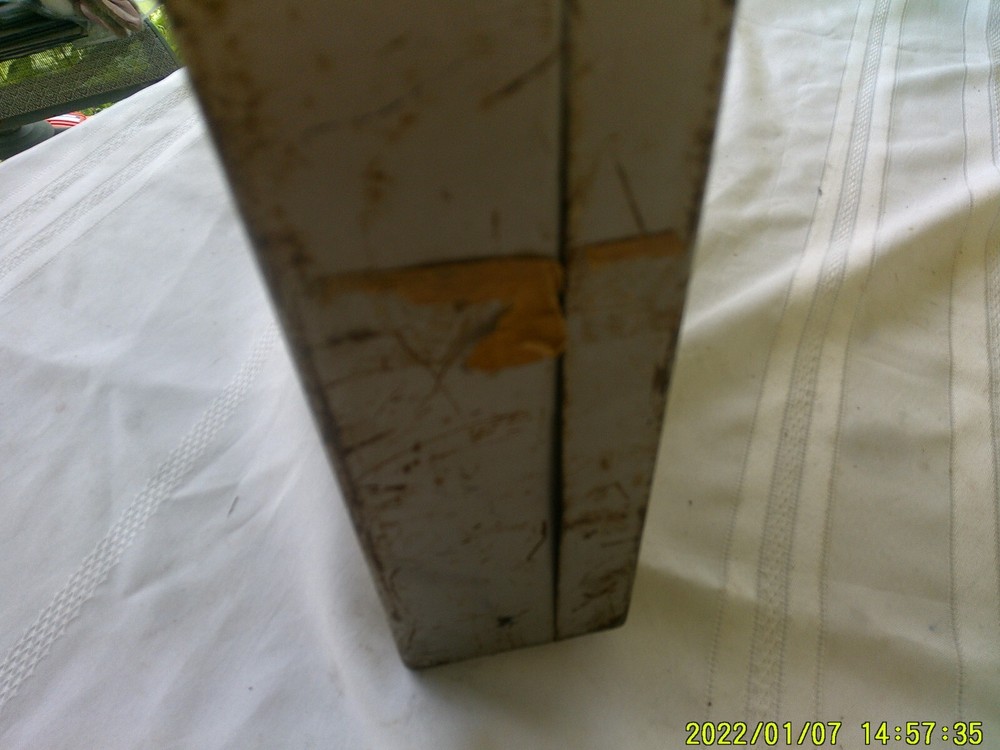 VINTAGE METAL BLACK & DECKER EMPTY CARRY CASE