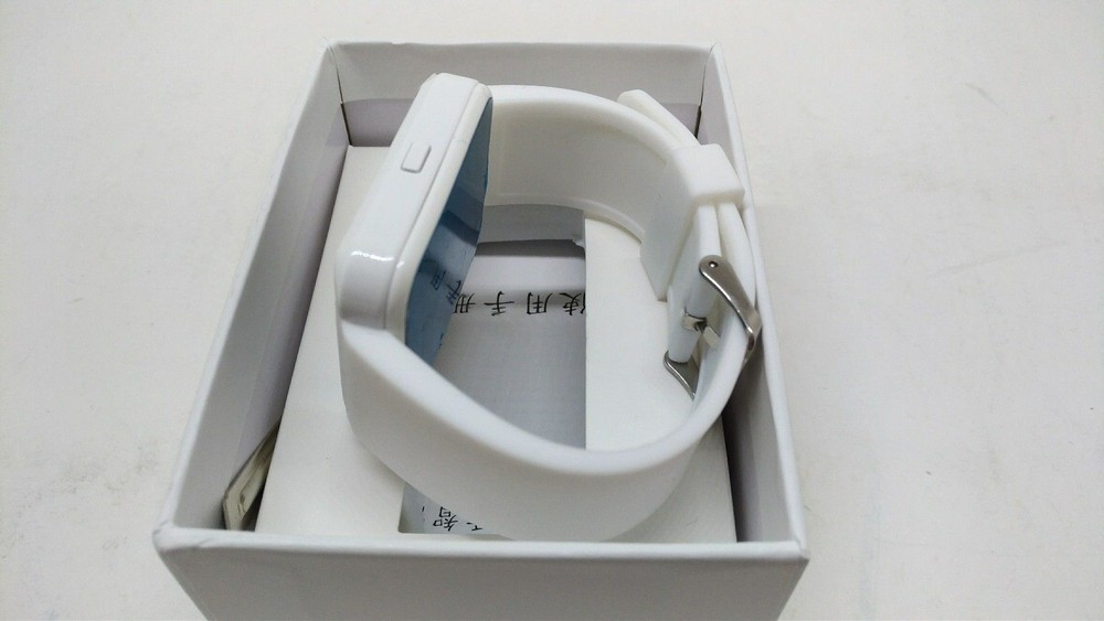 NEW Other White Bluetooth Smartwatch