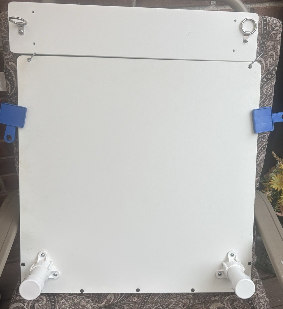 Space Saver Wall Mounted Paint Easel Includes 2 Clips White