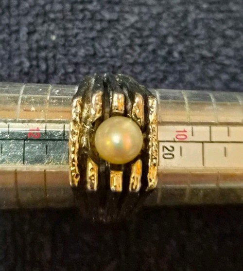 Sterling Silver Ring With Pearl