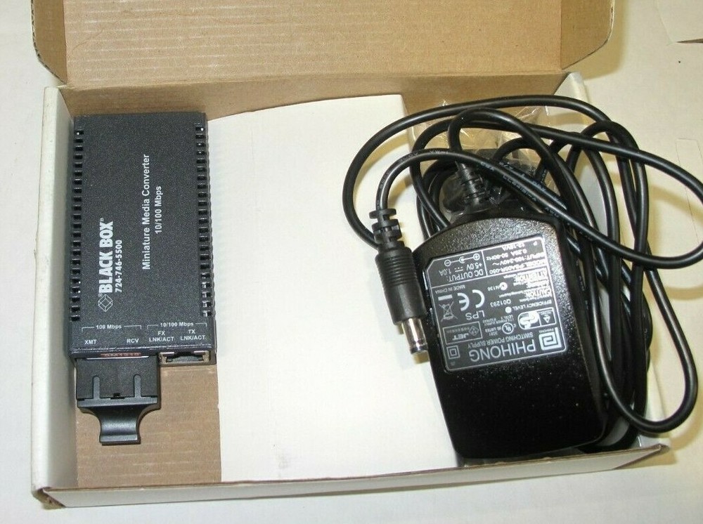 BLACK BOX  MINIATURE MEDIA CONVERTER LHC015A