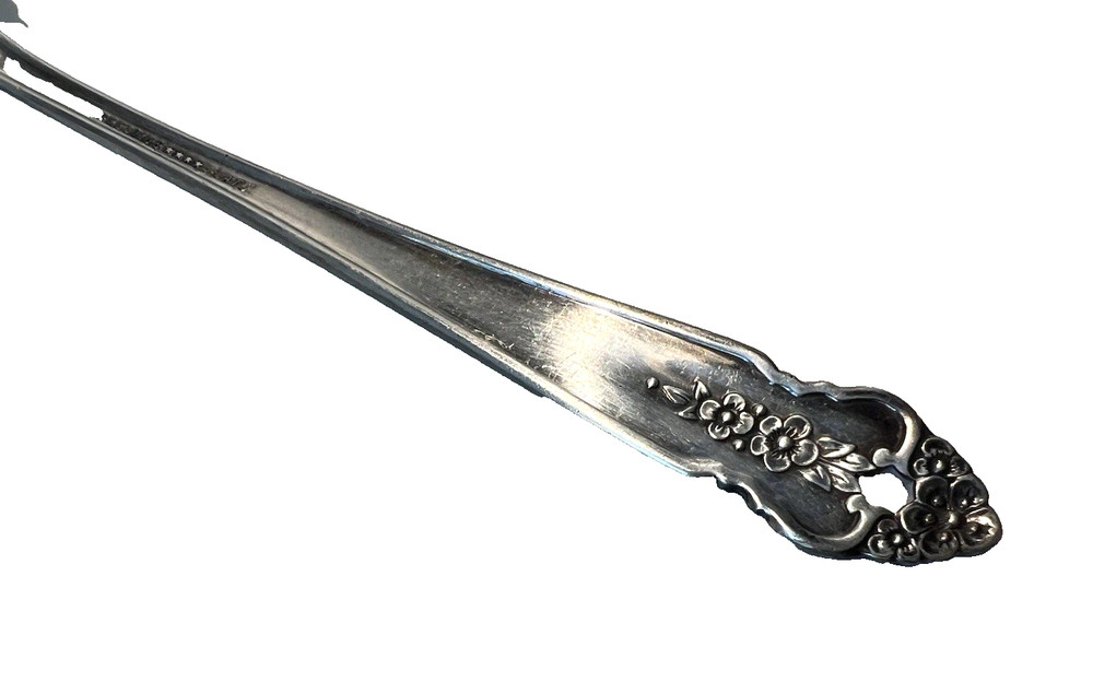 Prestige 4 Star Silver Plate Floral DISTINCTION Pattern Serving Fork
