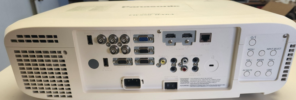 Panasonic PT-EW550 LCD WXGA Projector