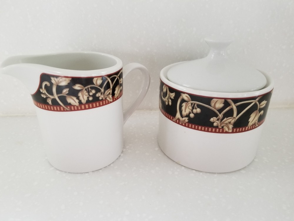 Savoy Stonewear Creamer & Sugar Bowl w/Lid 8802  Pattern