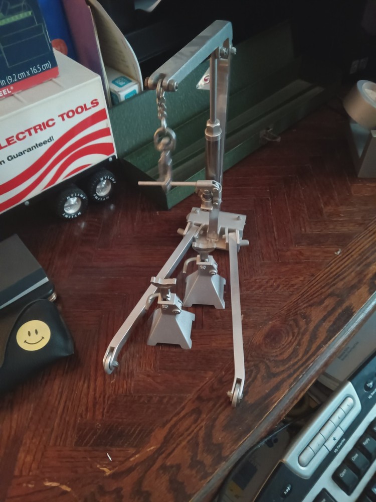 MINI ENGINE HOIST & JACK STANDS