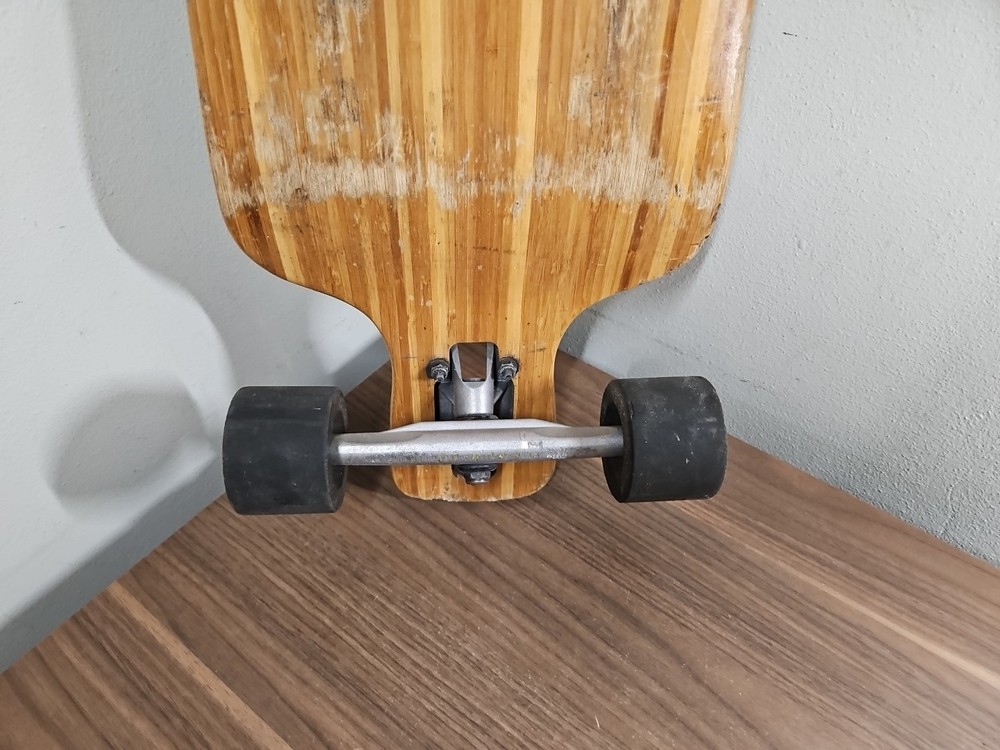 White Wave Longboard Skateboard Warrior 38”
