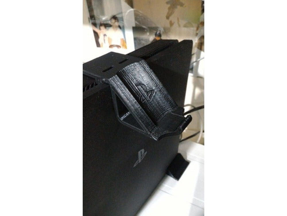 Sony PS4 Slim DualShock 4 Controller Snap-On Clip Mount Holder Console Hanger