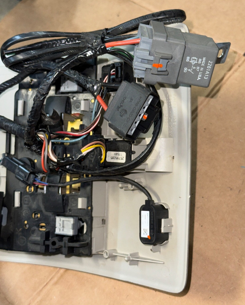 Overhead Console with Harness 22780427