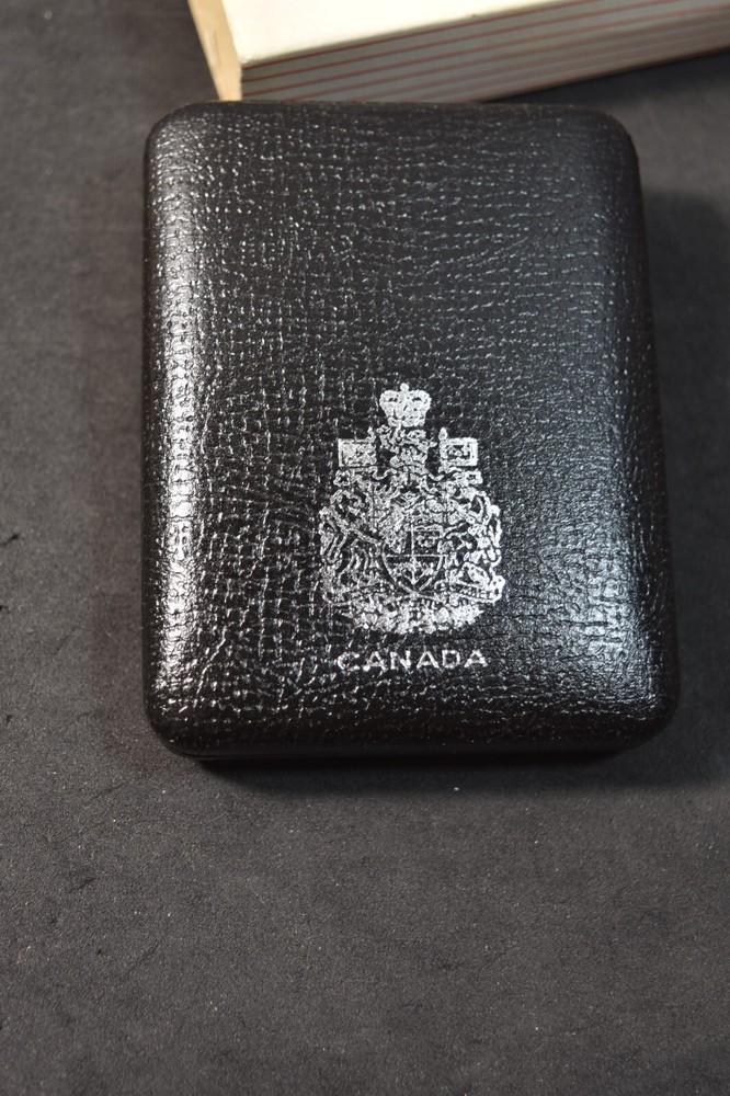 CANADA 1972 UNC SILVER DOLLAR