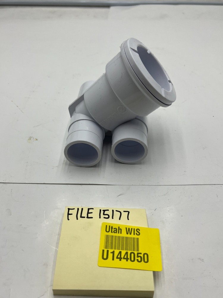 Jet Body Poly Plug 25594-100-010