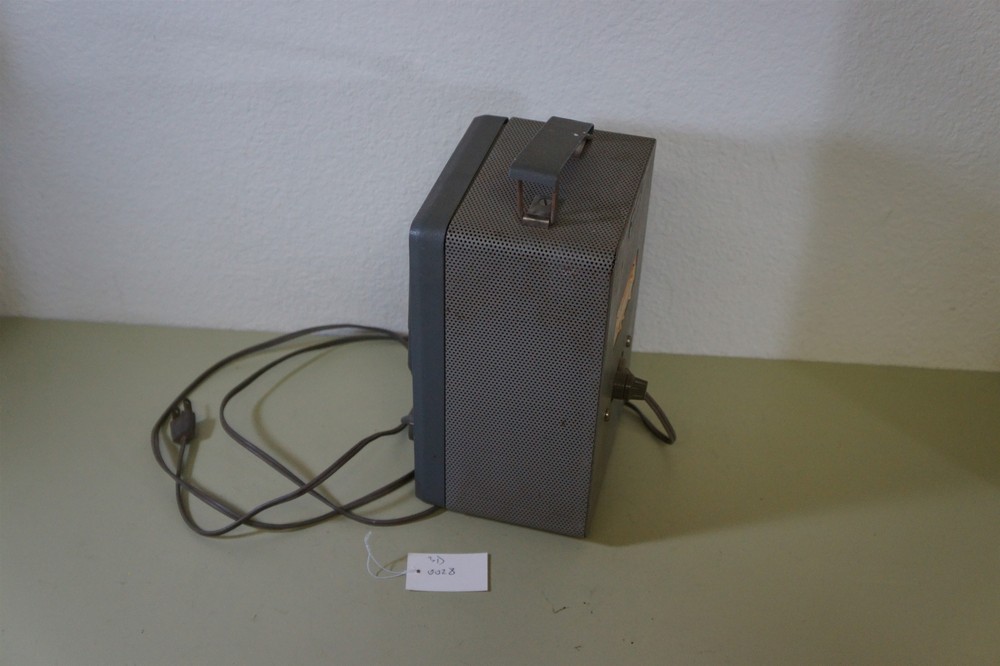 Eico 222 Vacuum Tube Voltmeter