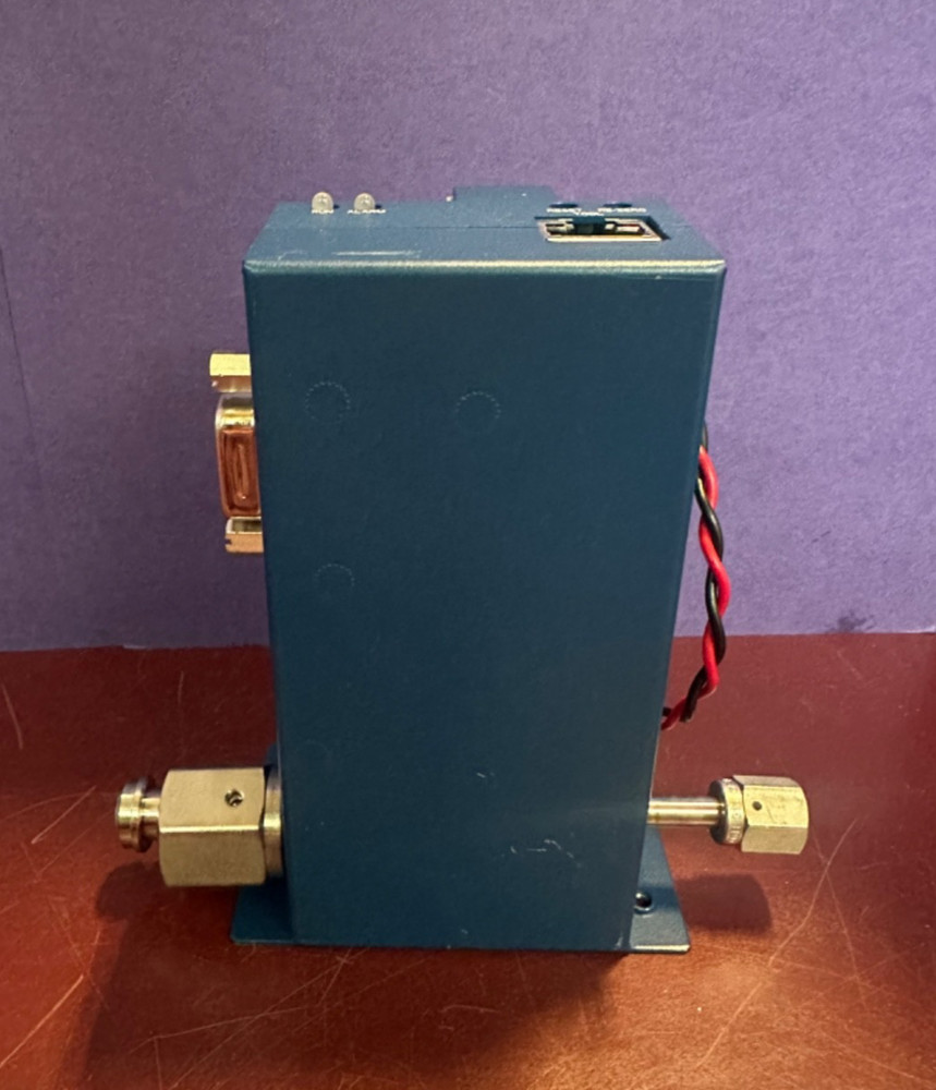 AS IS UNTESTED HoribaStec Liquid Flow Controller LF-F20M-A-EVD1