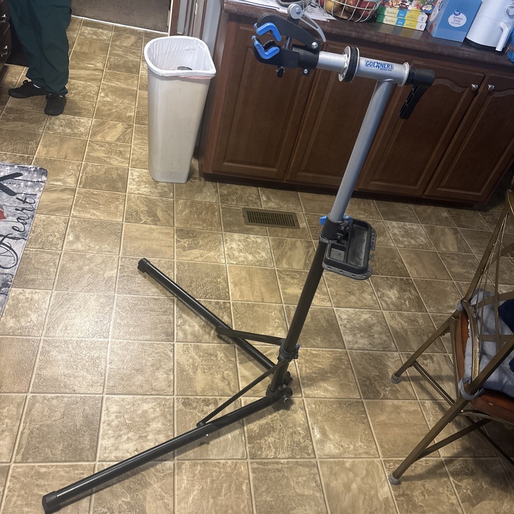 Bicycle Repair Stand - Used
