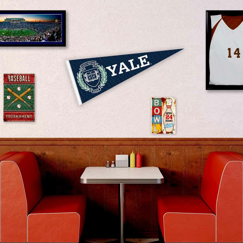 Yale 12x30 Felt Pennant