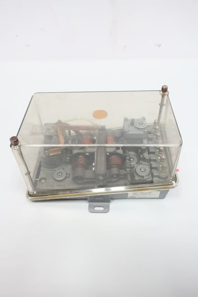 Bailey FC210 Mini-line Pneumatic Controller