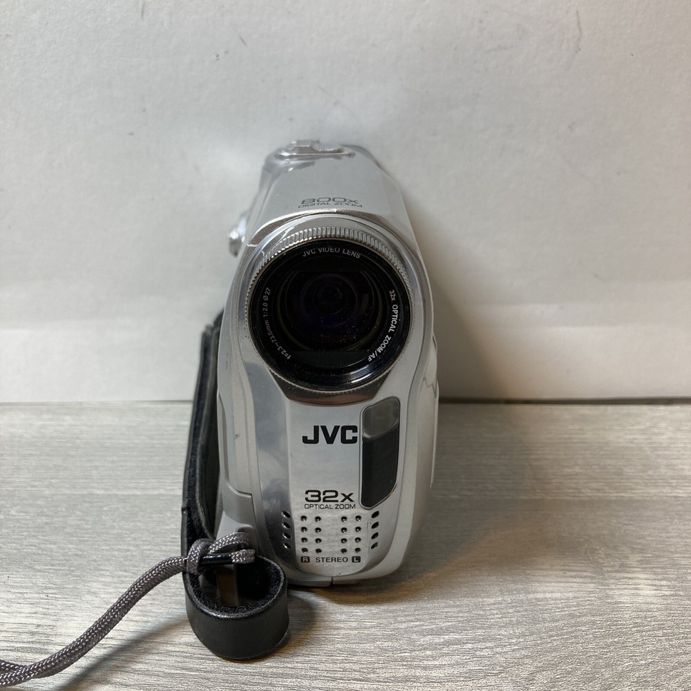 JVC Handheld Compact Digital Recorder GR-D396U TESTED PLEASE READ (B306)