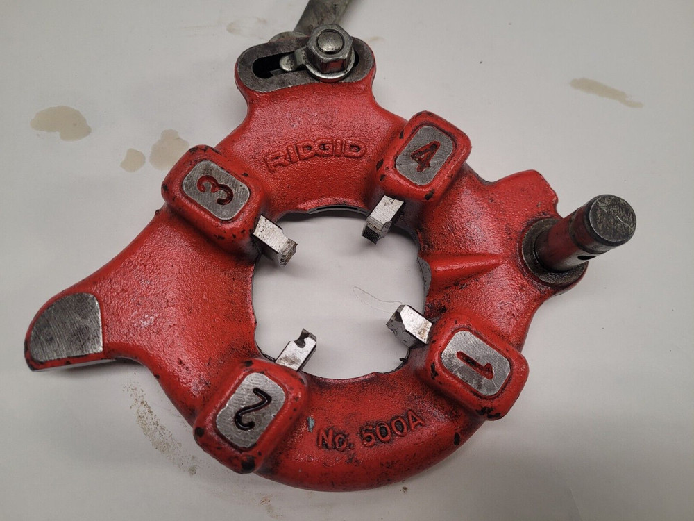 Ridgid No. 500 1-1/2" Pipe threader w/dies
