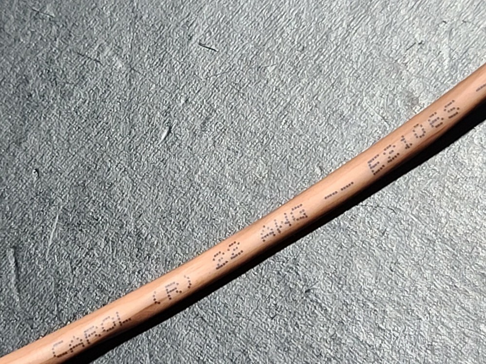 Carol E2106S 22/6C Shielded Control/Communications Cable Plenum Tan /100ft