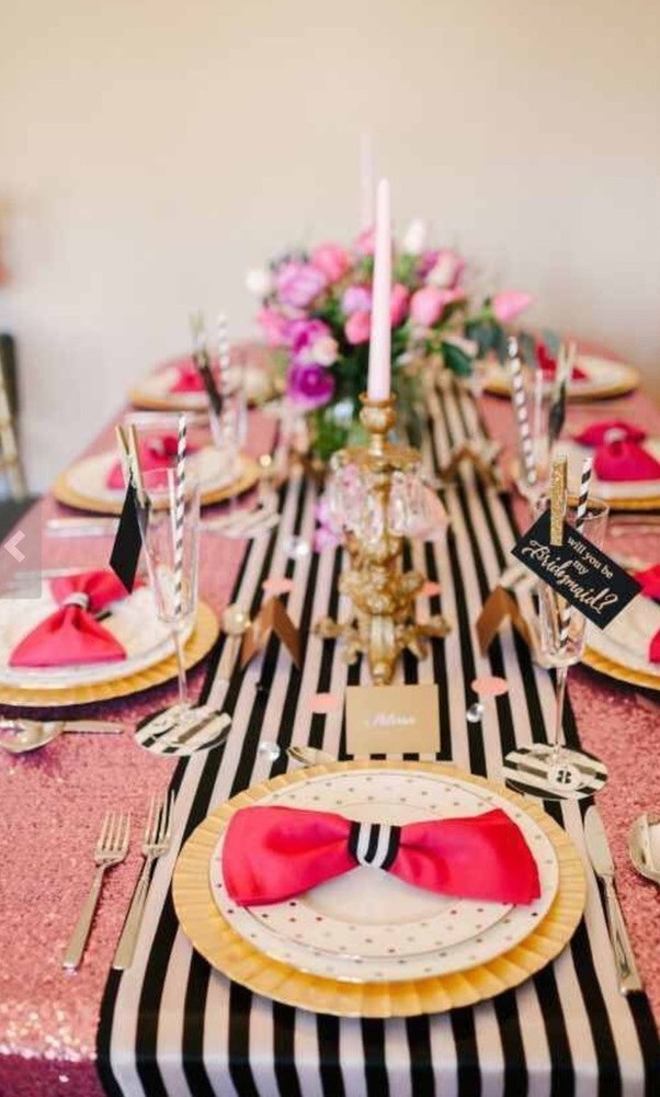Table Runners Black White Set