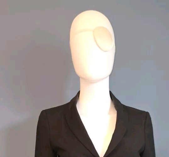 Orphan Black Screen Used Rachel Duncan Eye Patch, Pen Light And "Bionic Scanner"