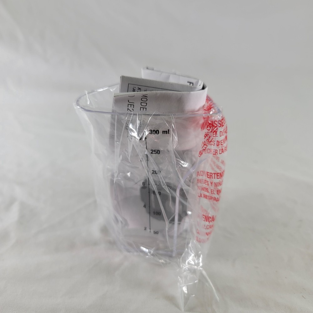 BLACK & DECKER Juicer Extractor Replacement Part Measuring Cup JE2200B