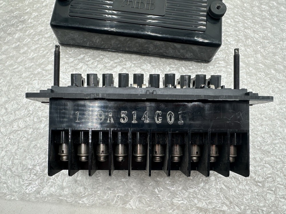 USED ABB 129A514G01-Flexitest Knife Switch- Nice condition
